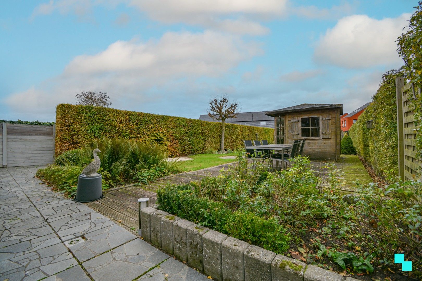 Verrassend ruime HOB met praktijk te Sint-Henricus foto 27