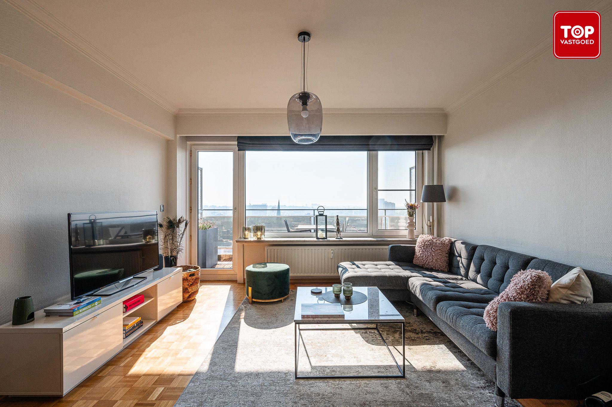 Instapklaar appartement met 2 slaapkamers en prachtig uitzicht foto 24