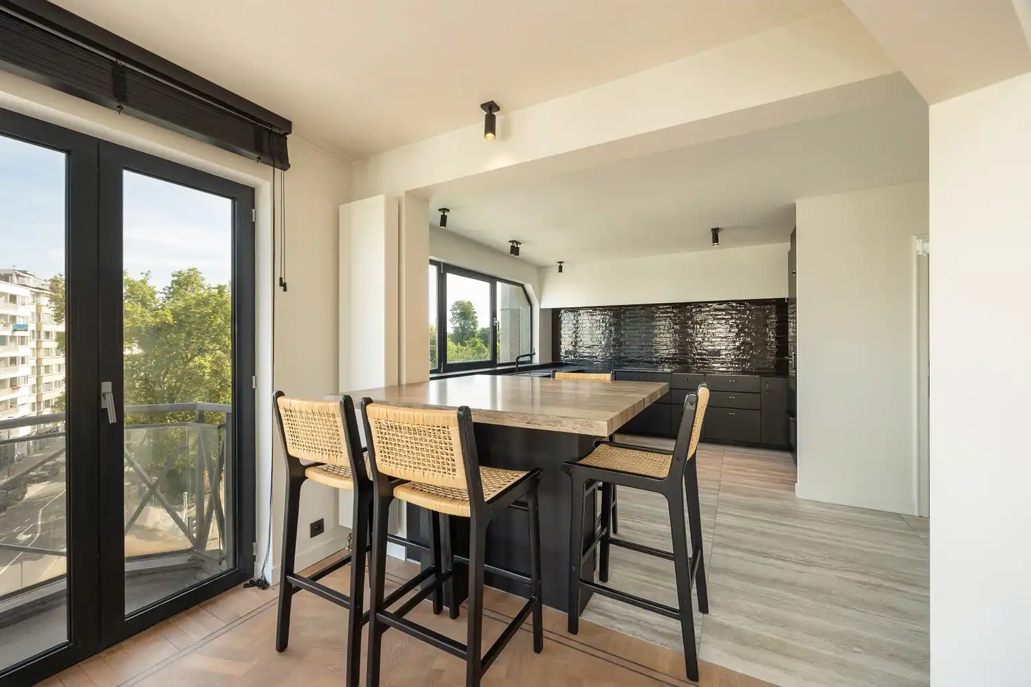 Luxueus en energiezuinig hoekappartement (260m²) op de 6de verdieping met prachtig uitzicht op het Stadspark foto 13