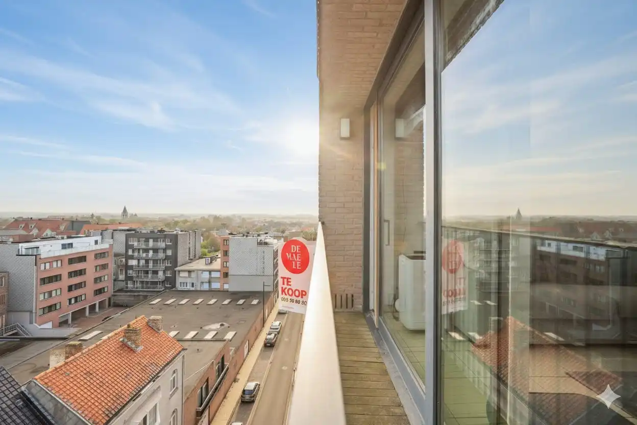 Lichtrijk duplex appartement met twee slaapkamers en groot terras! foto 3