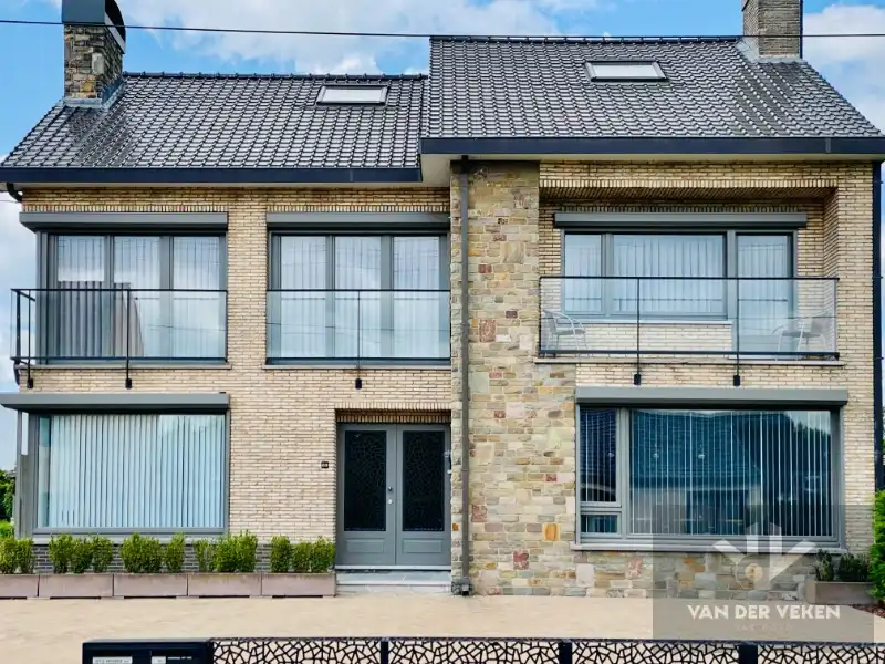 GEMEUBELD APPARTEMENT MET 2 SLPK foto 22