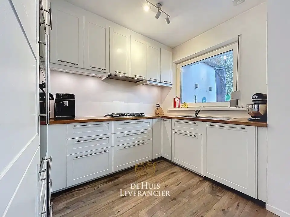 B&B Moment ELSDONK: Stijlvol gerenoveerde gezinswoning met 4 slpks en tuin, EPC Label B foto 15