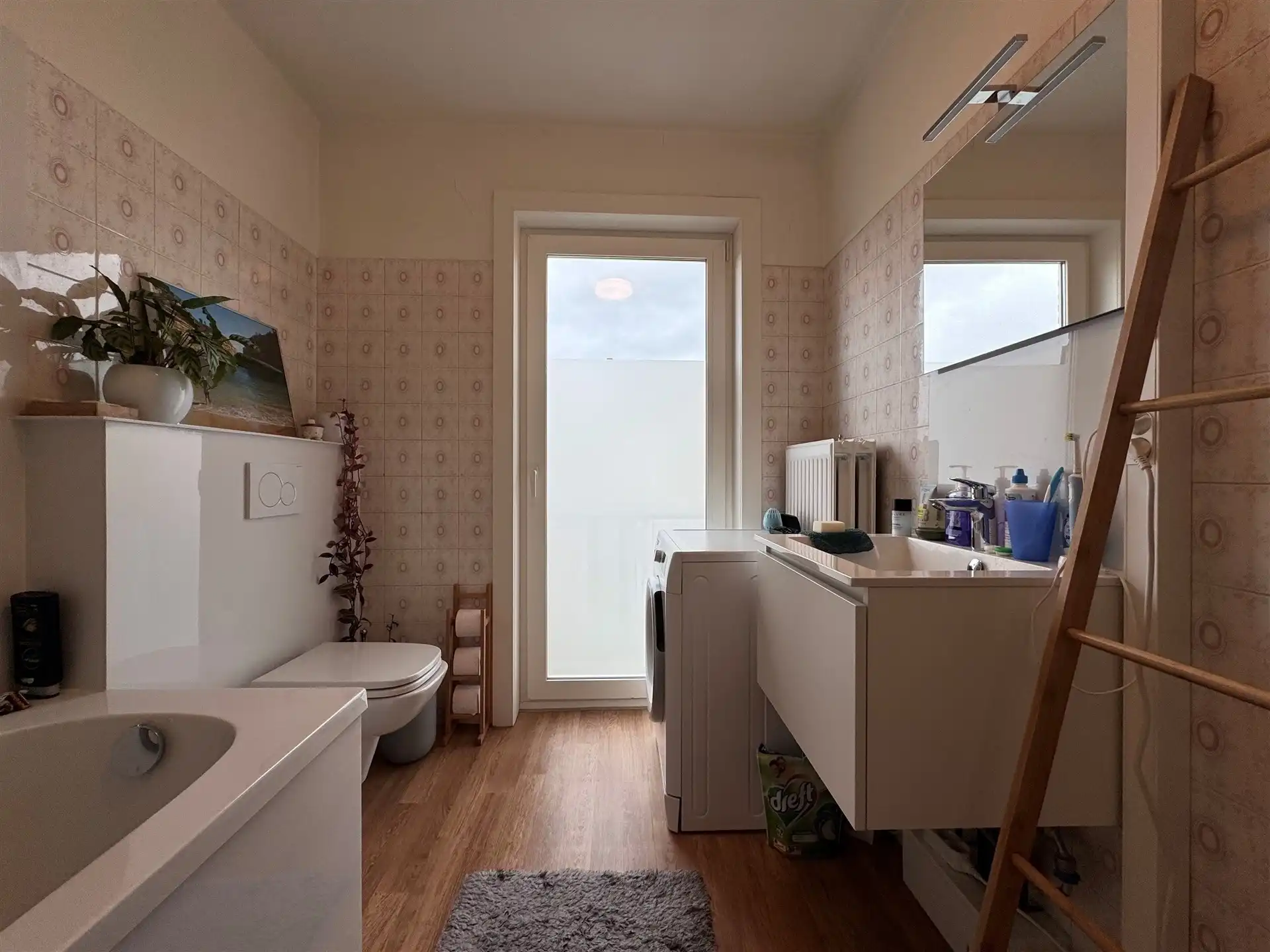 Gezellig appartement met 2 slaapkamers en terras. foto 17