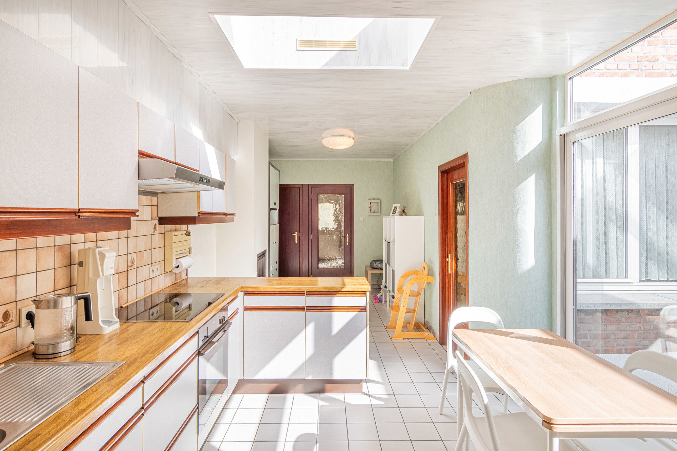 Gezinswoning met garage in hartje Willebroek foto 8