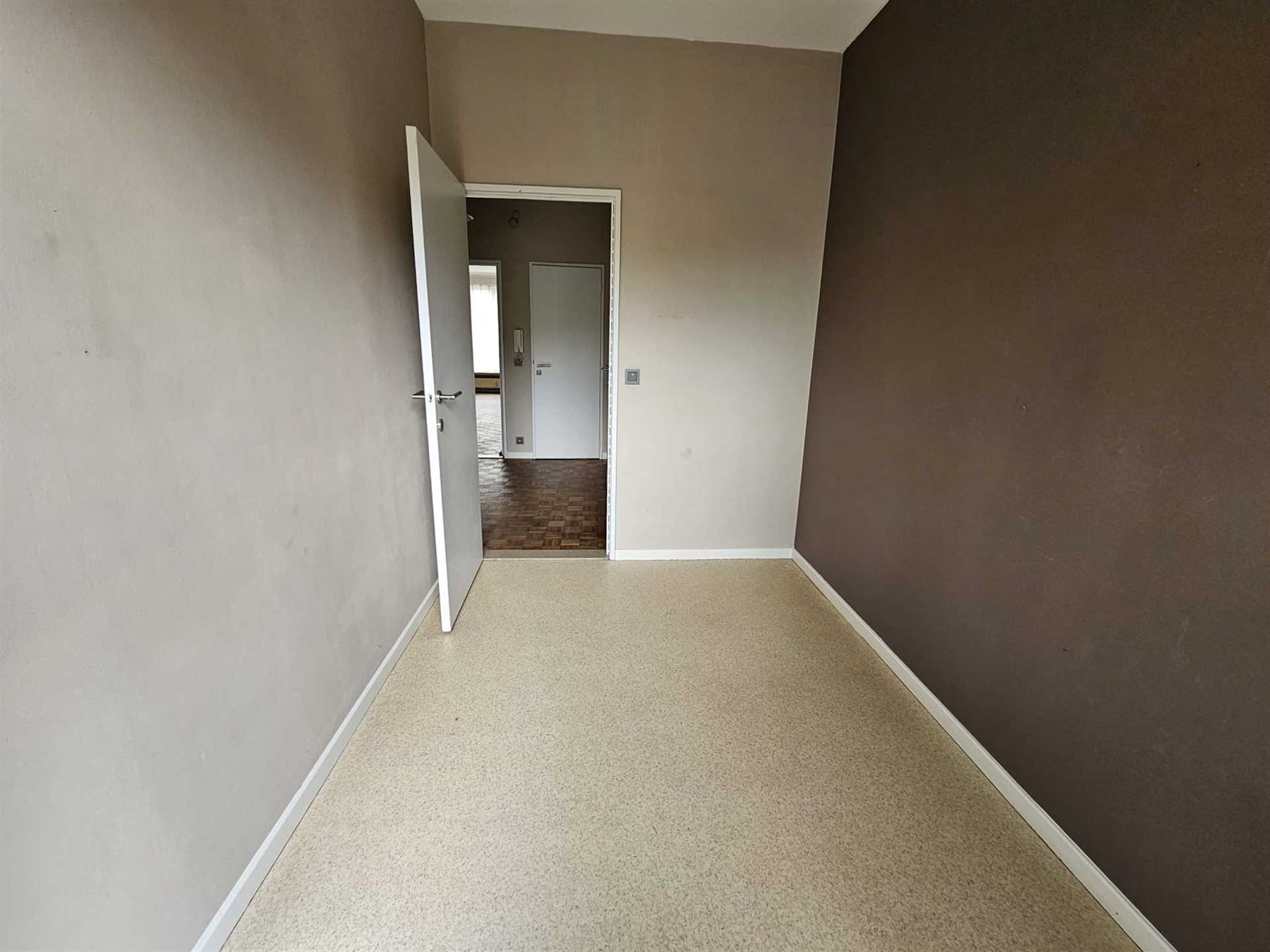Appartement met 2 slaapkamers! foto 11