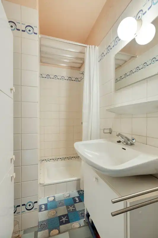 Charmante studio nabij het centrum en het strand van Koksijde foto 12