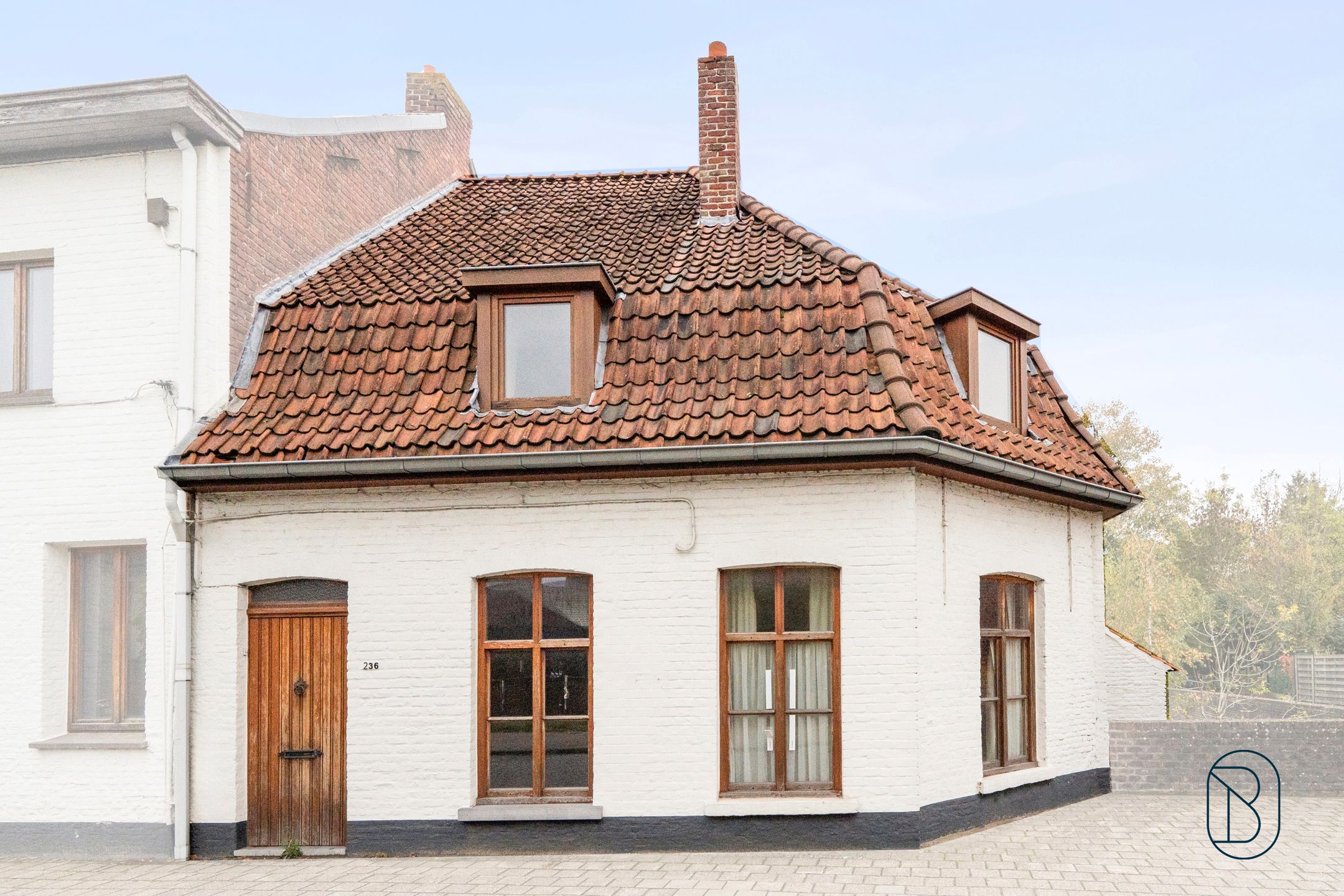 Topgelegen HOB met parking, veel potentieel!  foto 7