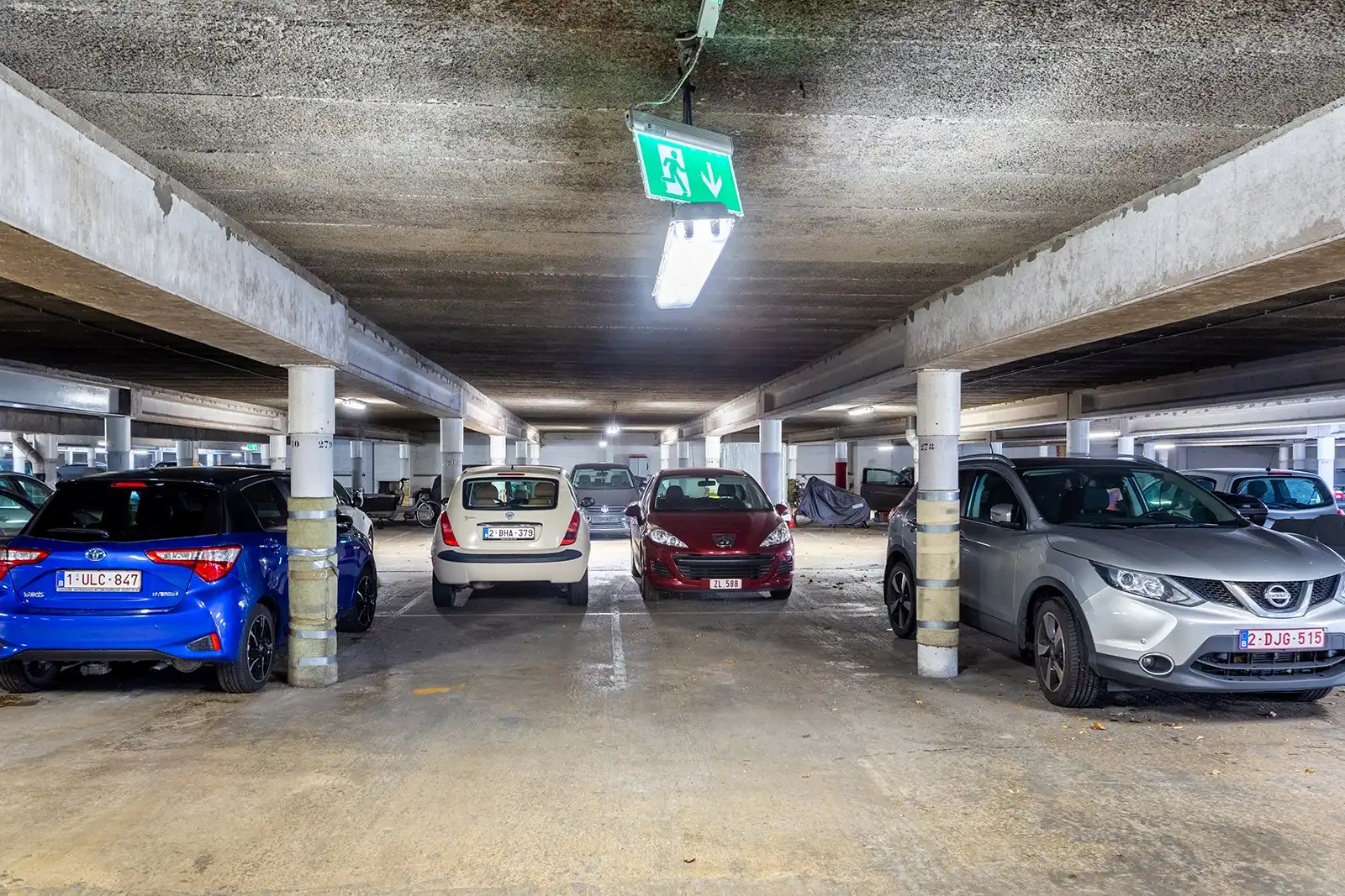 Instapklaar 3-slaapkamerappartement op de 5e verdieping met zuidgericht terras foto 26