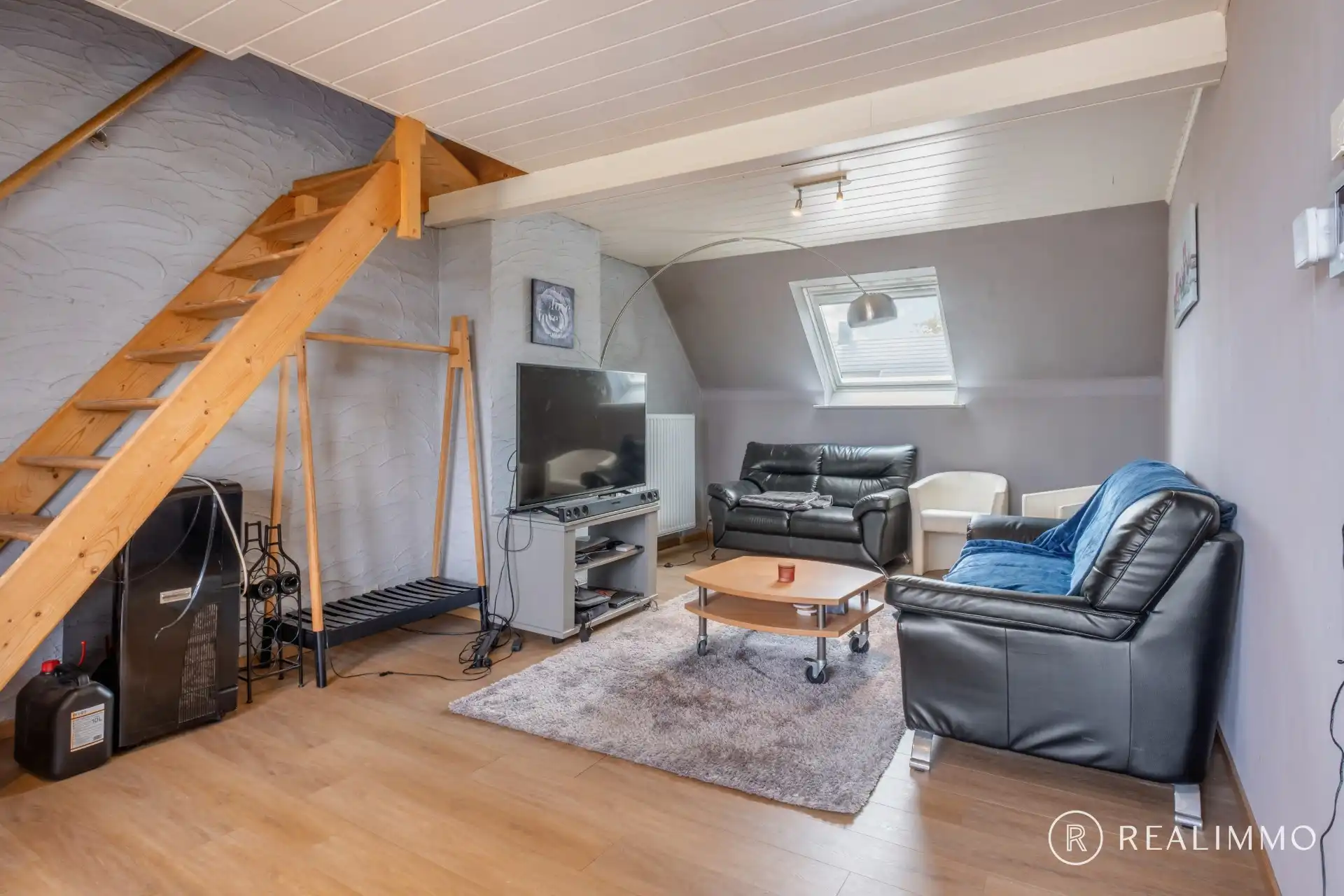 Instapklaar verhuurd appartement met 2 slaapkamers en autostaanplaats foto 8