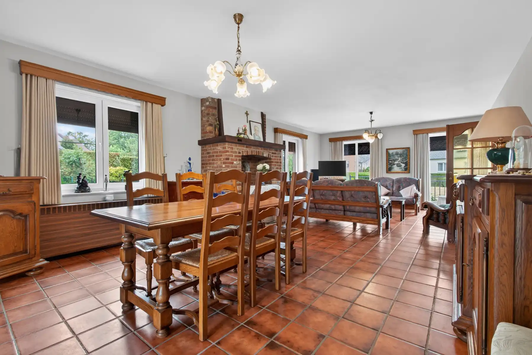 RUIME WONING - 3 SLK - VERANDA - TERRAS - TUIN - PARKING foto 6
