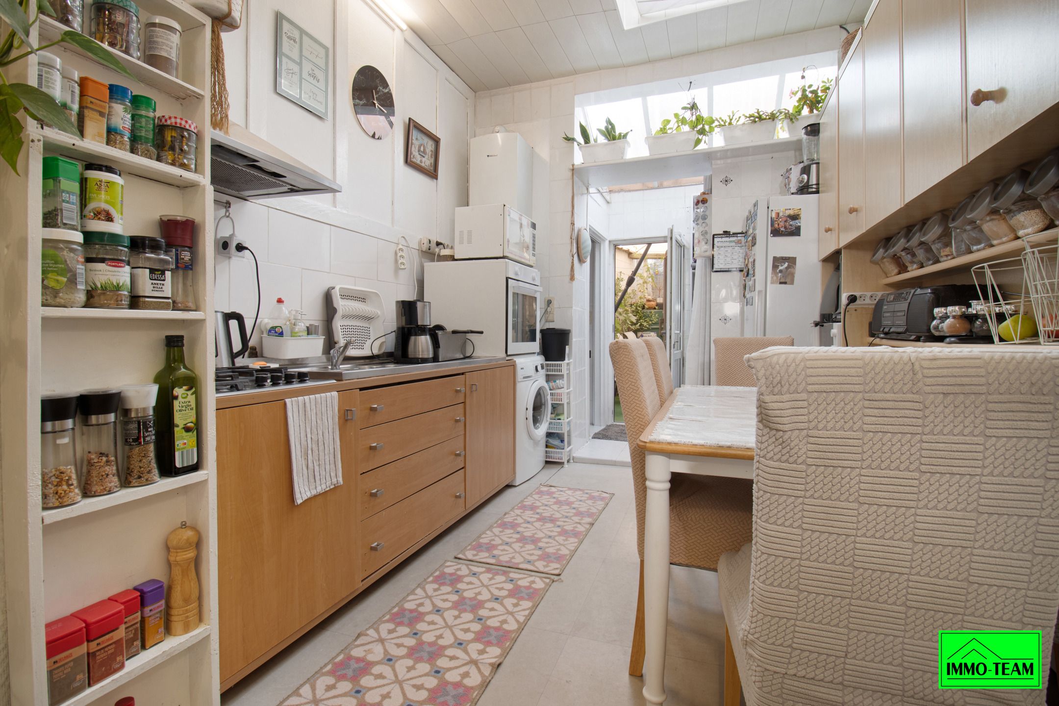 Gezellige 2-gevelwoning op gunstige locatie foto 4