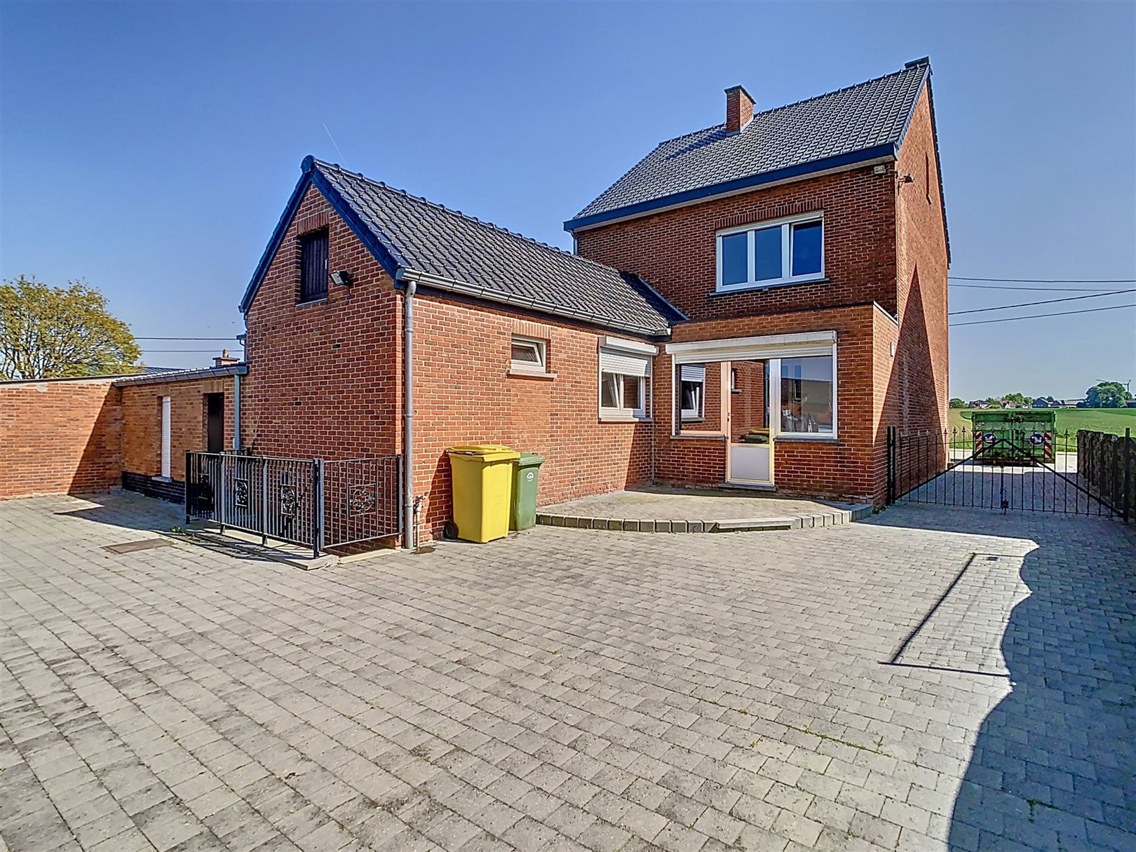 Mooie ruime woning, 3 slpks, garage, tuin, 11a 59ca foto 31