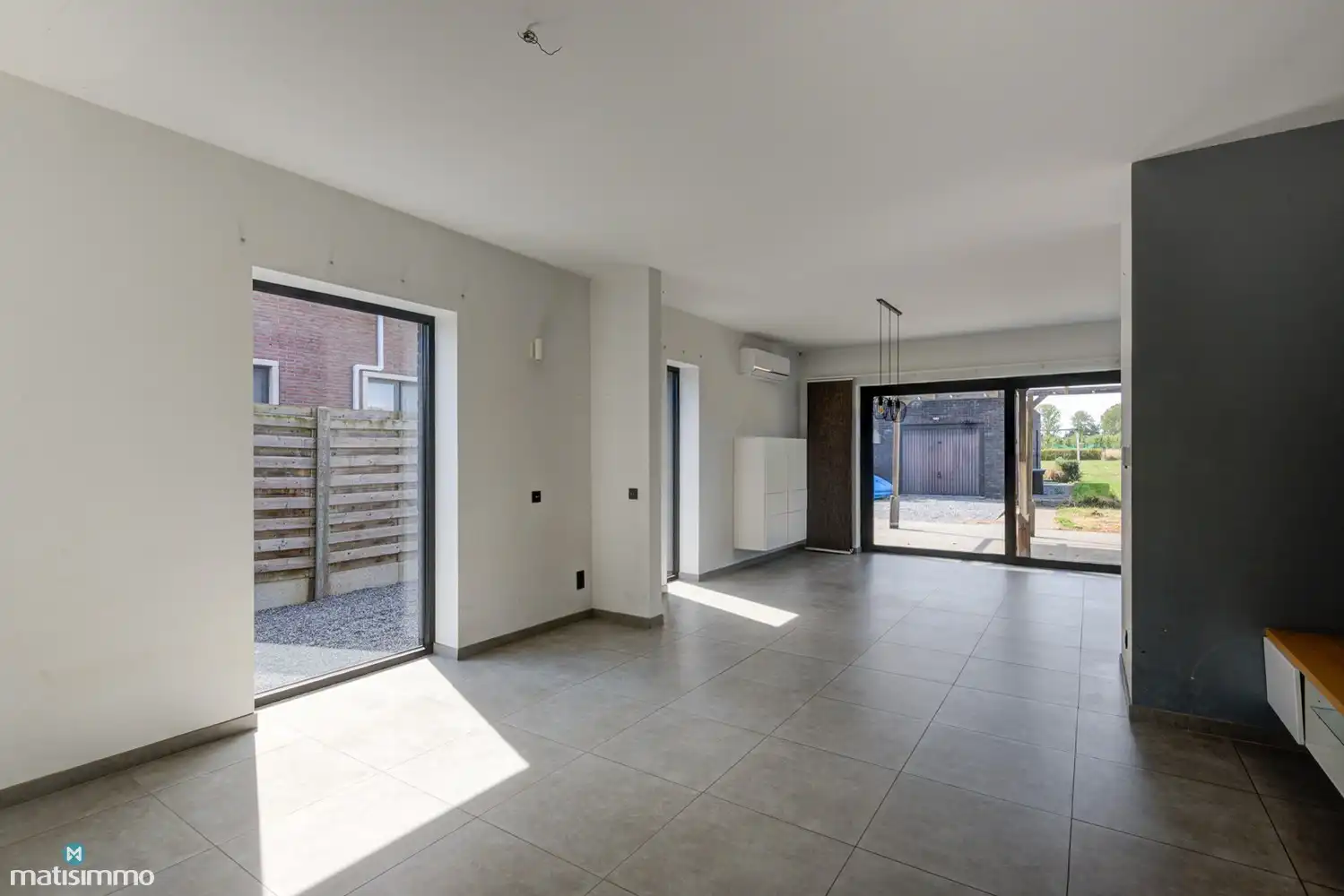 RECENTE EN ENERGIEZUINIGE WONING MET 3 SLAAPKAMERS, RUIM ZUIDWESTGERICHT PERCEEL VAN 3.357 M² EN GARAGE TE WELLEN foto 6