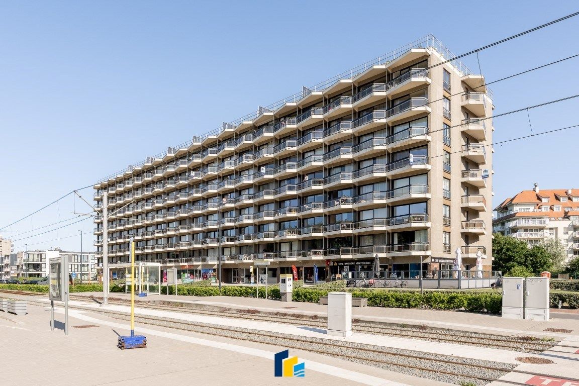 Knusse studio met balkon en zicht op de duinen! foto 21