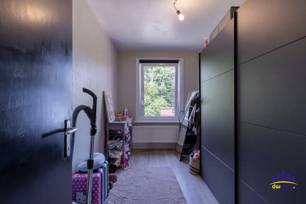 Ruime halfopen bebouwing met grote tuin in Lochristi opp. 688m² foto 10
