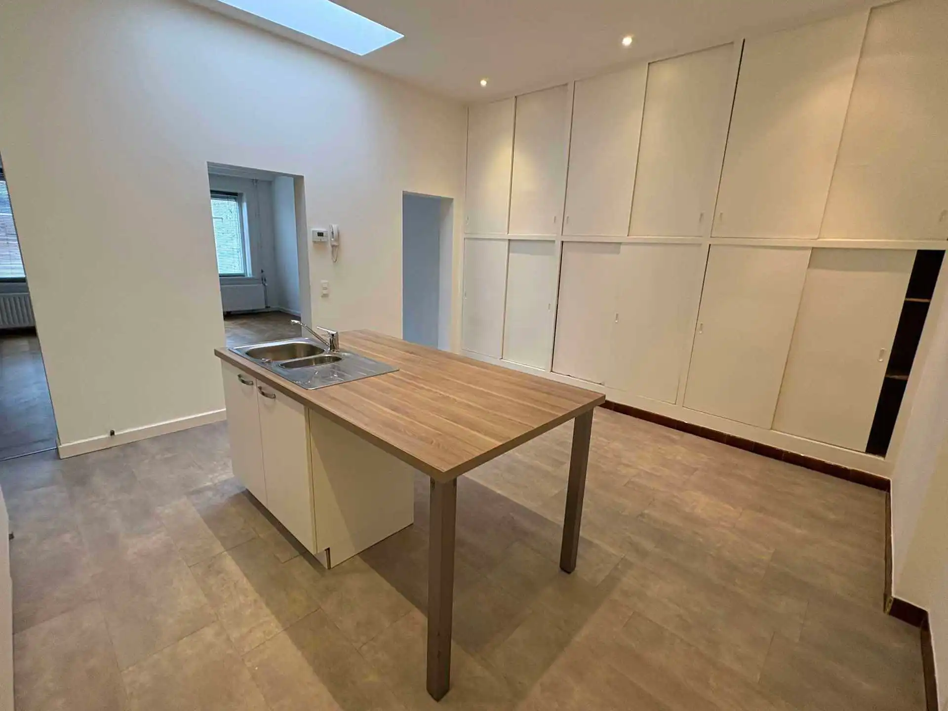 Ruim authentiek appartement  foto 8