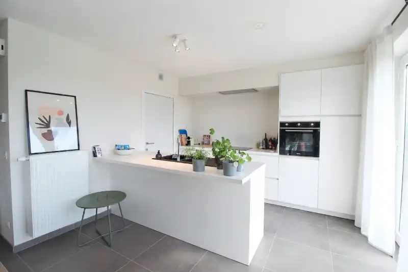 Prachtige woning gelegen te Roeselare foto 2
