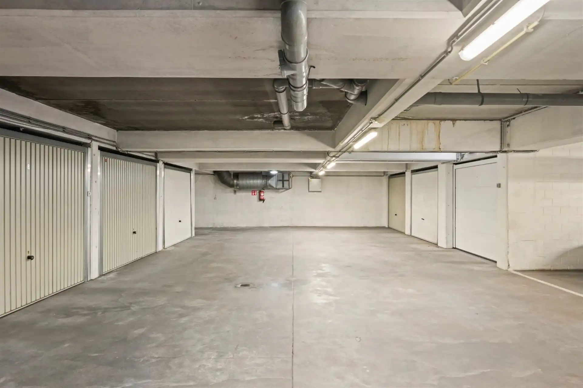 Topgelegen 2 SLK-appartement met veel potentieel foto 16