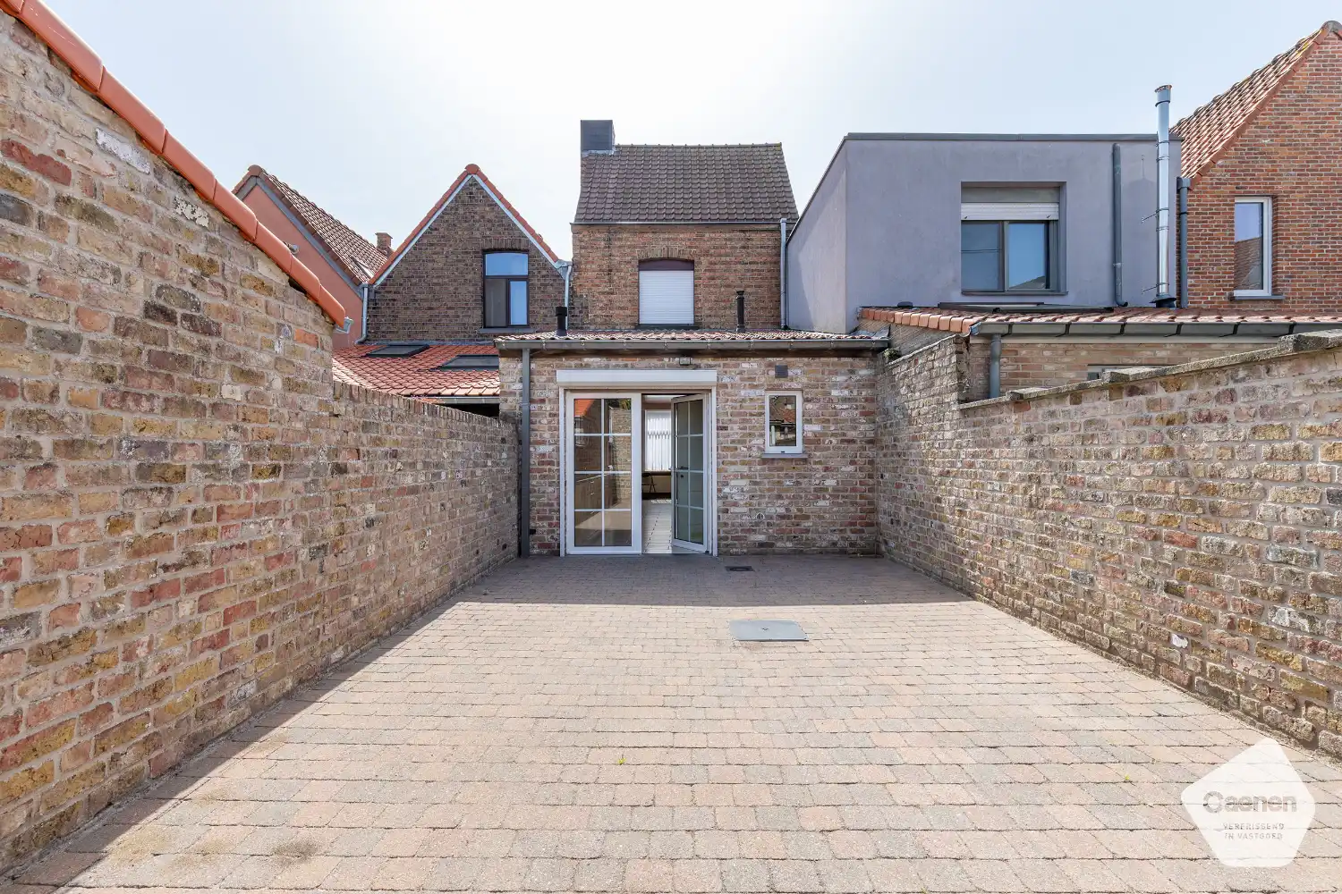 Verzorgde woning met verrassend ruime zonnige stadstuin. foto 6