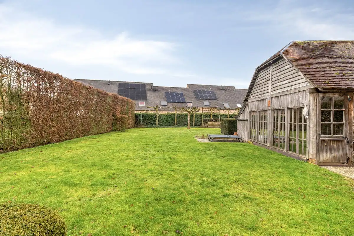 Unieke villa met landelijk karakter in een rustige omgeving nabij Aalter foto 27