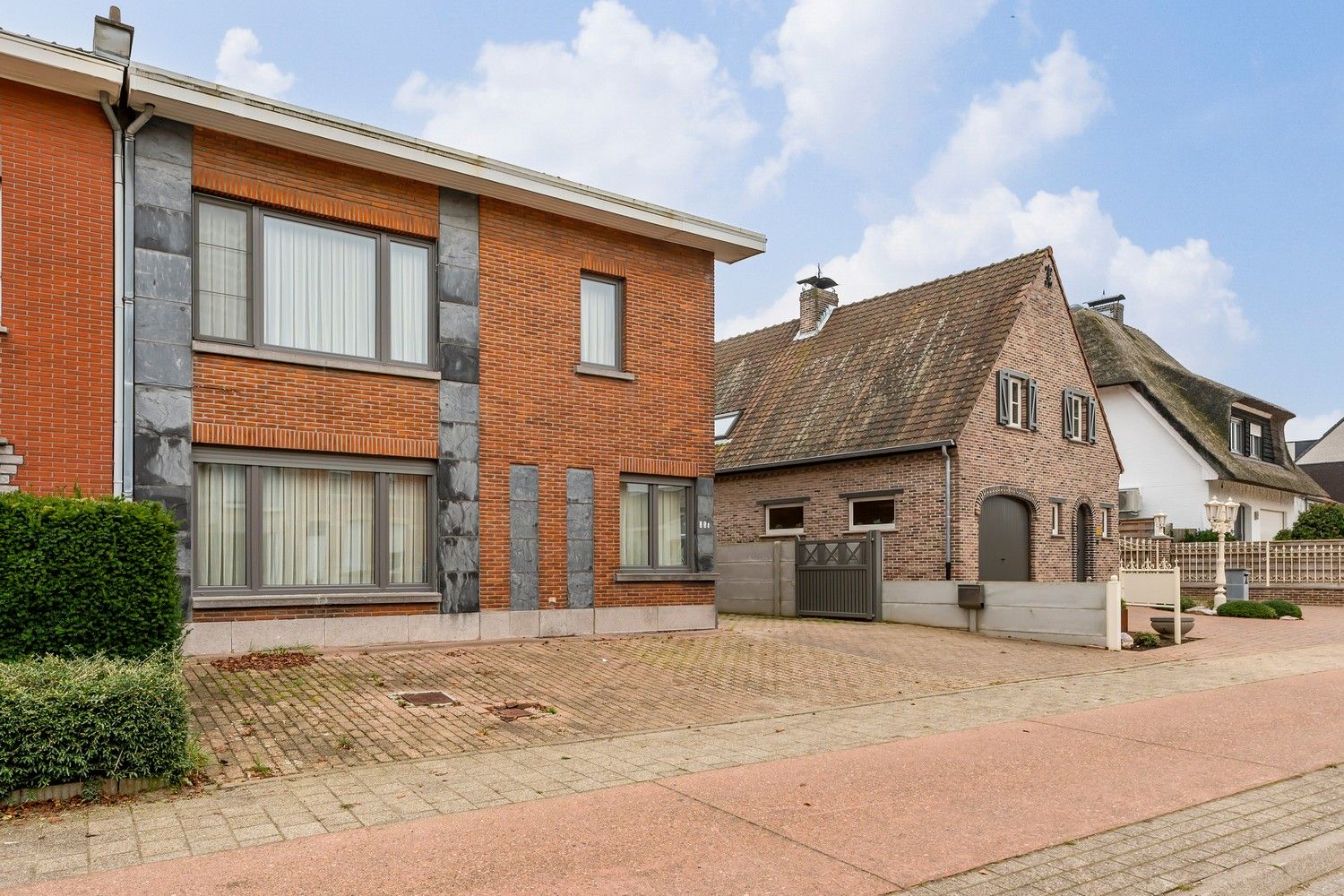 INSTAPKLARE, GOED ONDERHOUDEN RUIME WONING + MAGAZIJN/GARAGE 100 M² foto 32