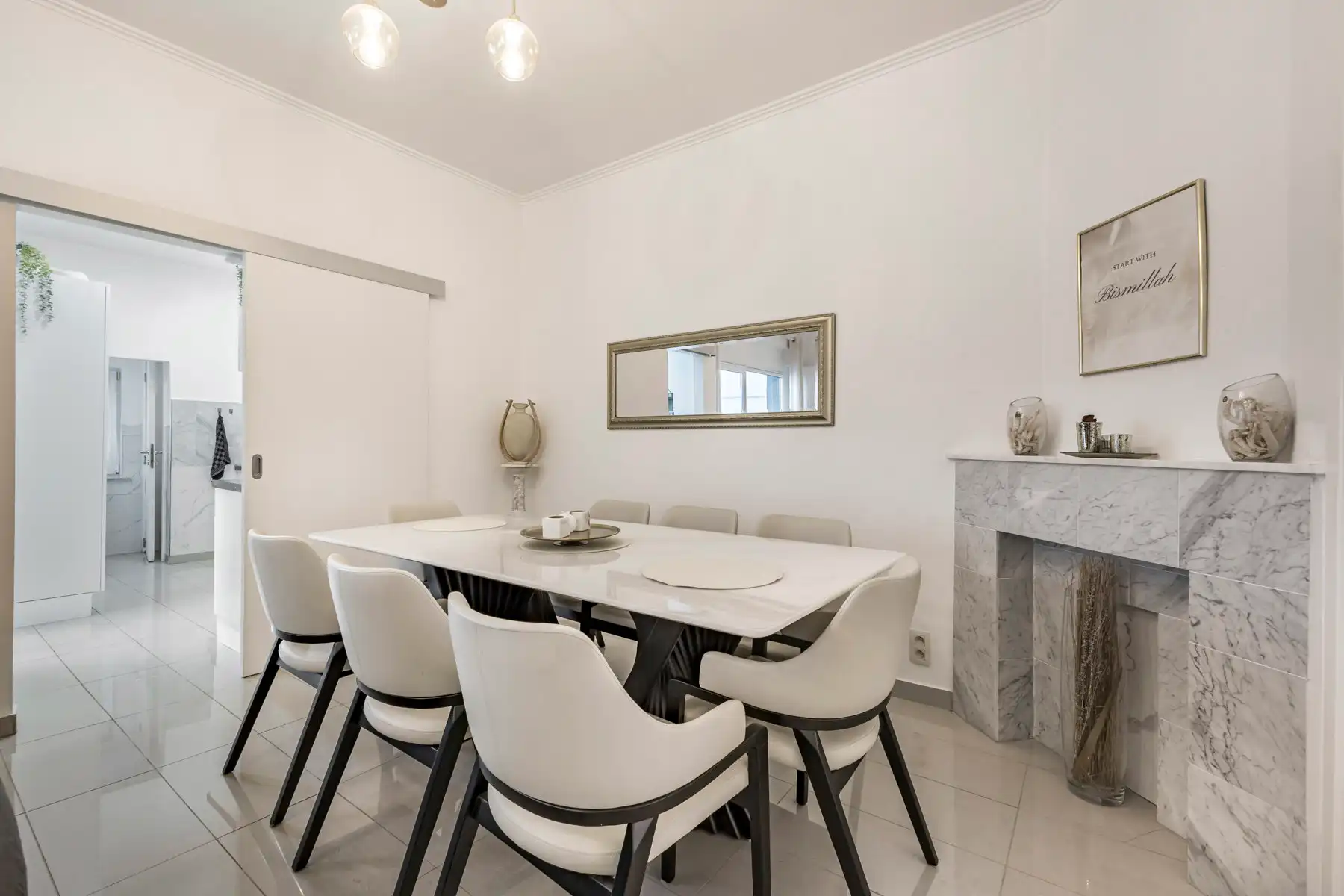 Goed gelegen woning met 4 slaapkamers en 3 badkamers foto 9
