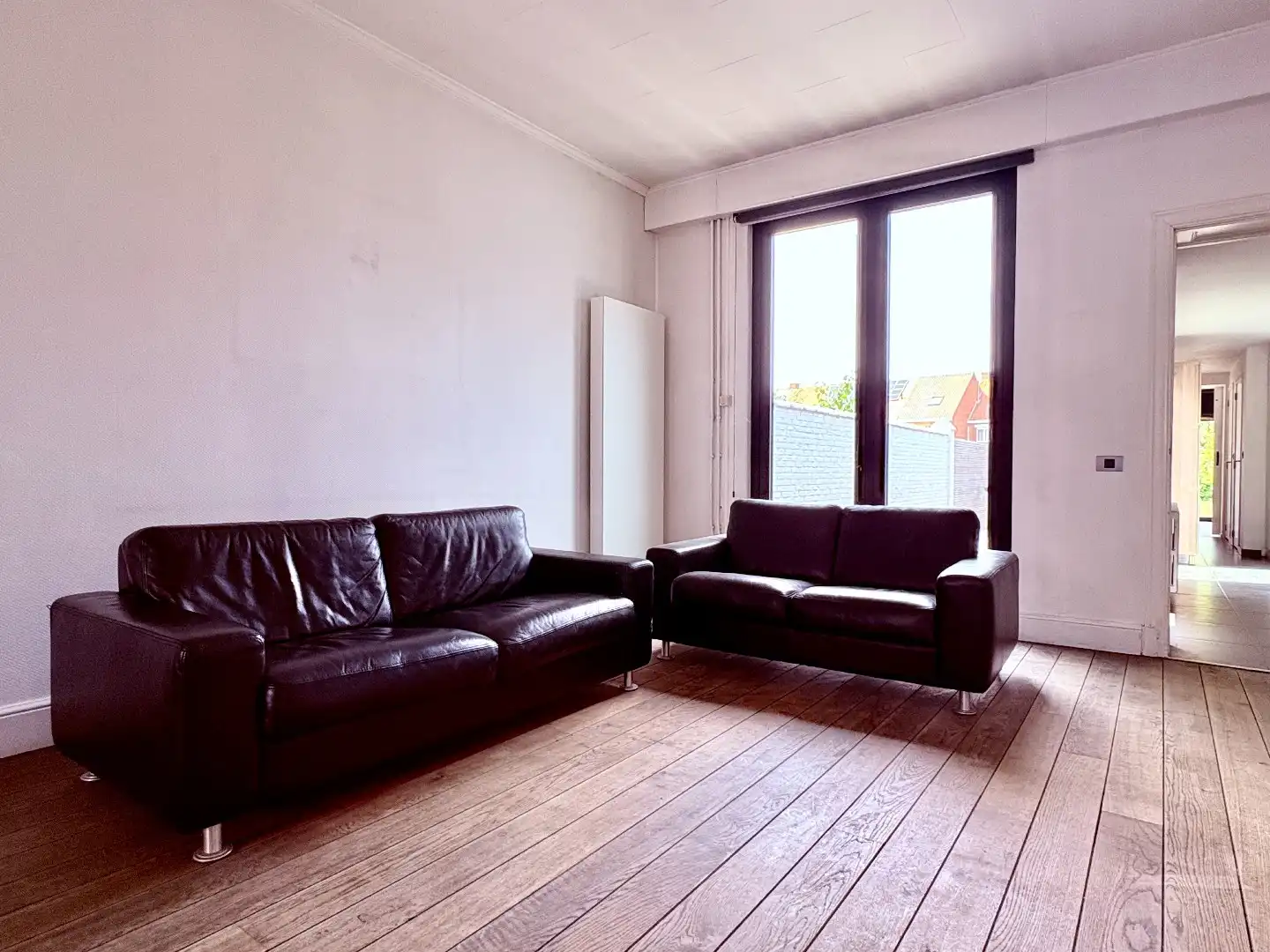 Herenwoning in Bissegem met 4 slaapkamers en 2 badkamers met grote tuin foto 6