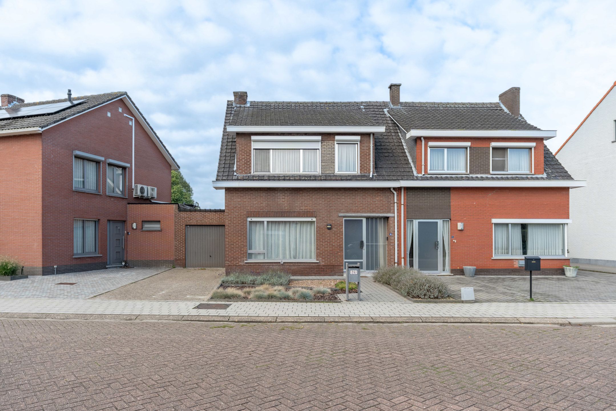 ()=>{if(producerUpdateValueVersion(node),producerAccessed(node),node.value===ERRORED)throw node.error;return node.value} Onze Lieve Vrouwstraat 26 - 2360 Oud-Turnhout