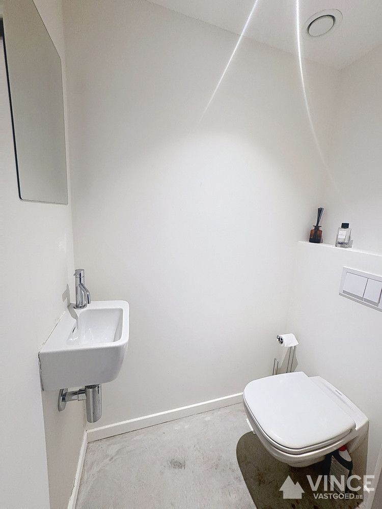 Charmante, volledig gerenoveerde woning in het hart van Mechelen foto 8