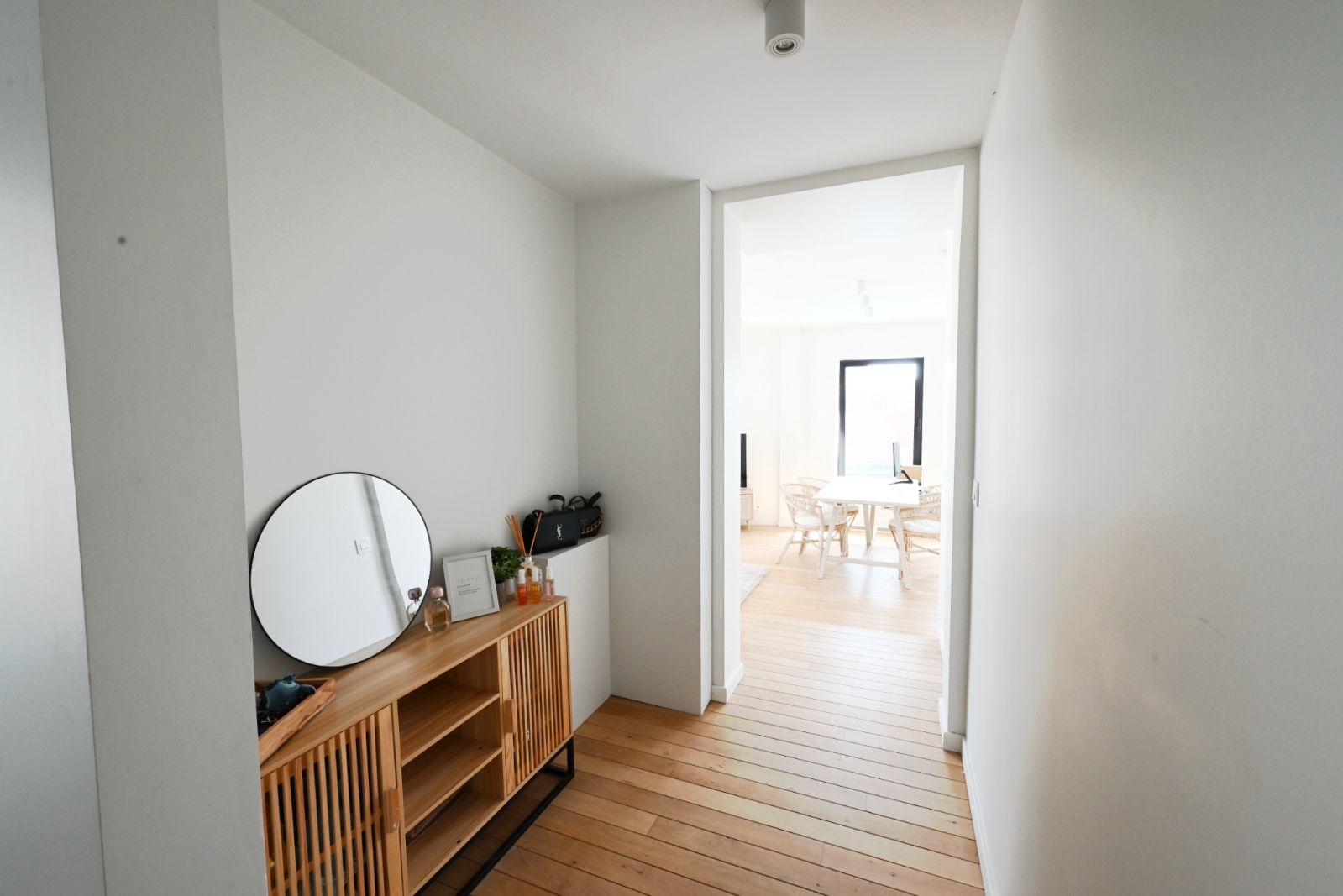 Magnifiek afgewerkt appartement met ruim terras foto 11