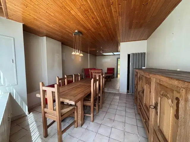 Centraal gelegen  te moderniseren huisje met 2 slaapkamers , overdekt terrasje en klein ateliertje. foto 8