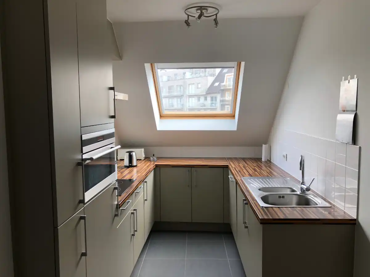 Ruim twee slaapkamer DUPLEX-APPARTEMENT met terras & gelijkvloerse garage foto 8