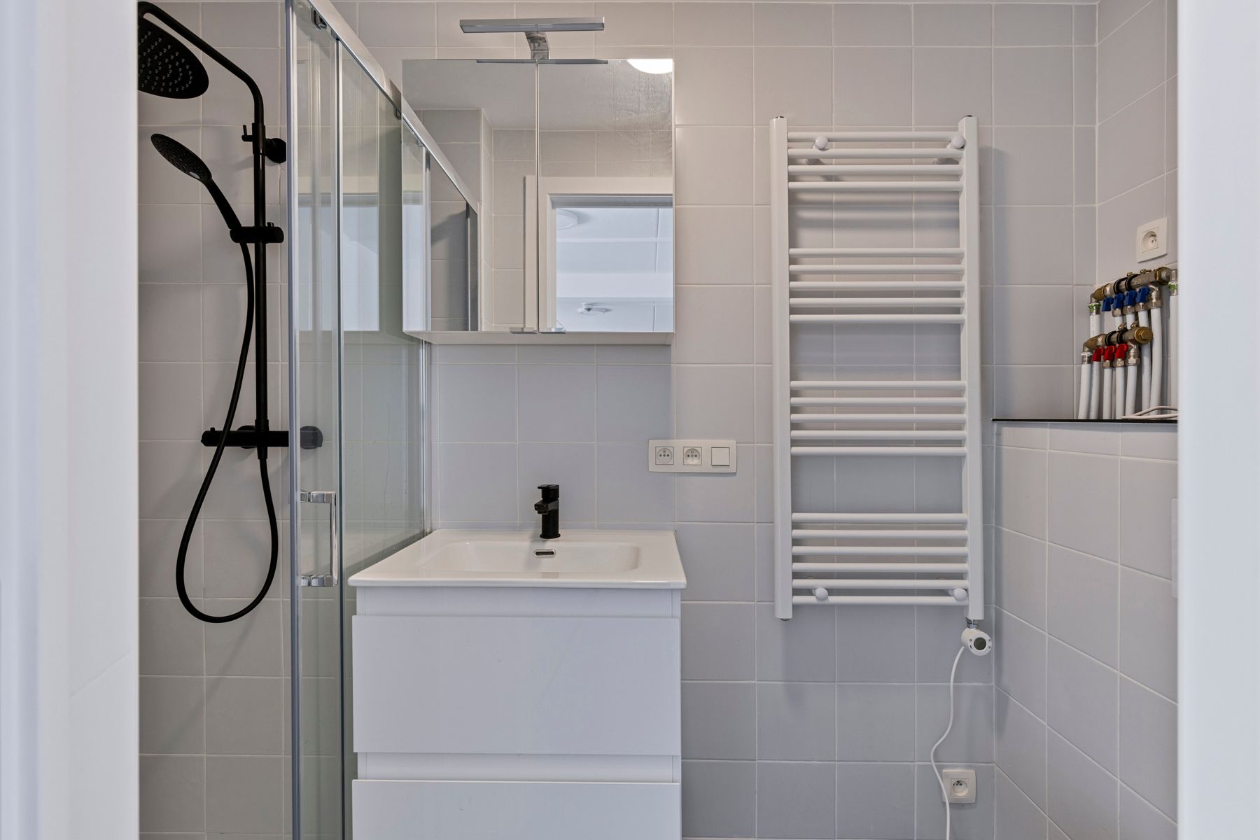 Ruime lichtrijke studio's nabij Gasthuisberg foto 8