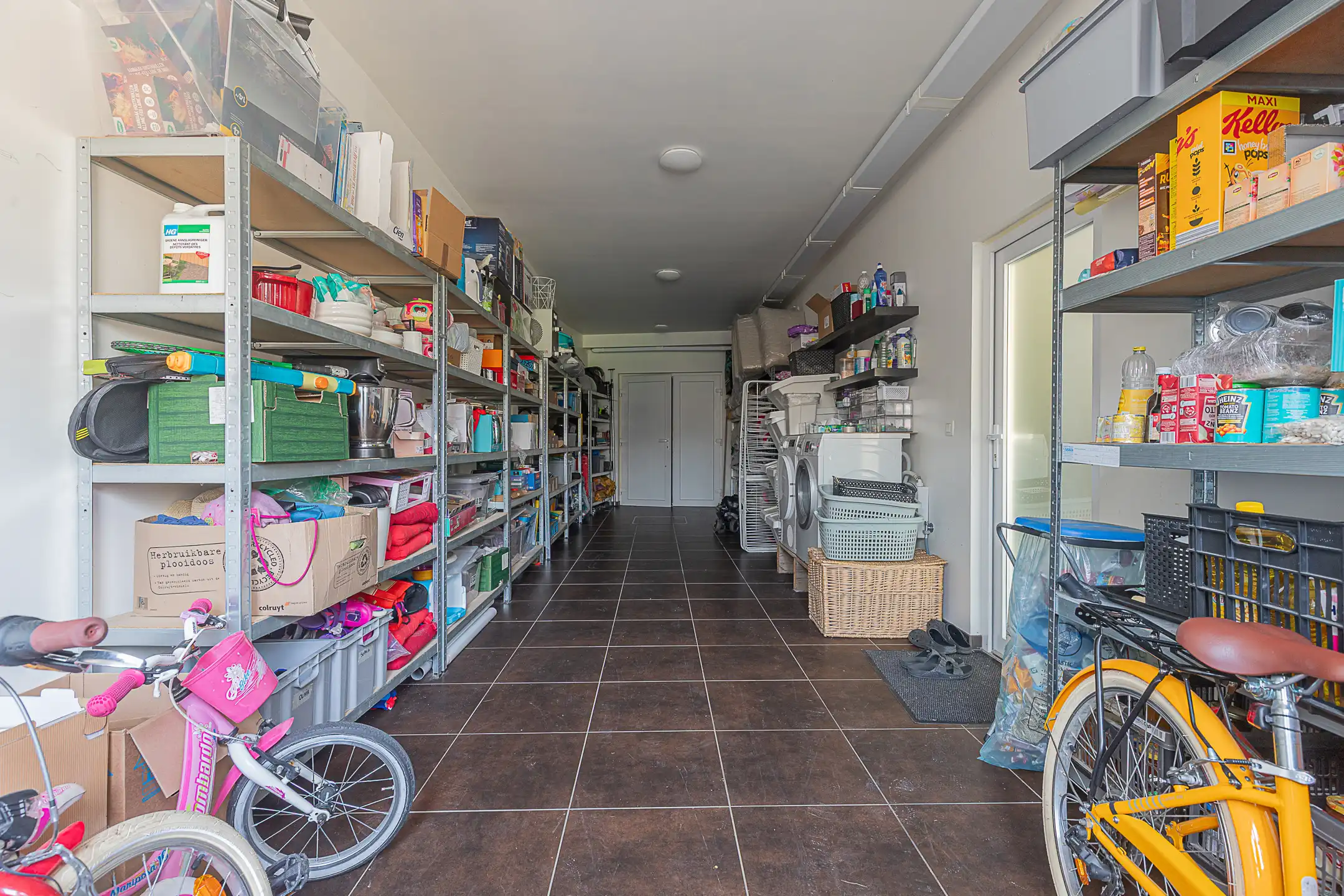 HERZELE- Recent gerenoveerde woning op centrale locatie  foto 29