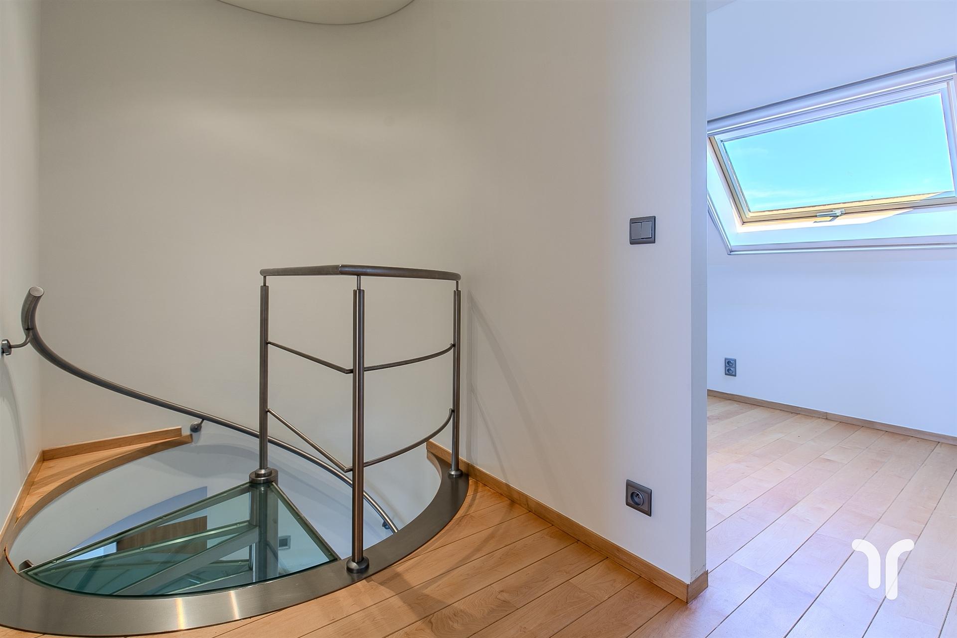 Luxueus afgewerkt penthouse – duplexappartement foto 9