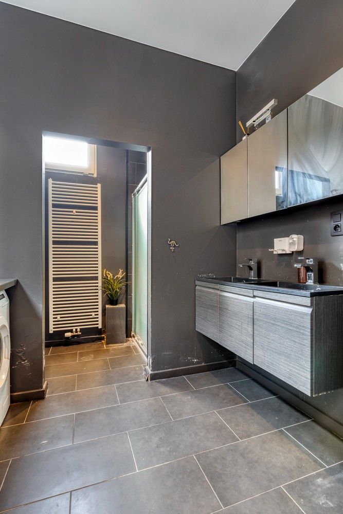 Rustig gelegen en instapklaar eenslaapkamerappartement met stijlvolle afwerking foto 15