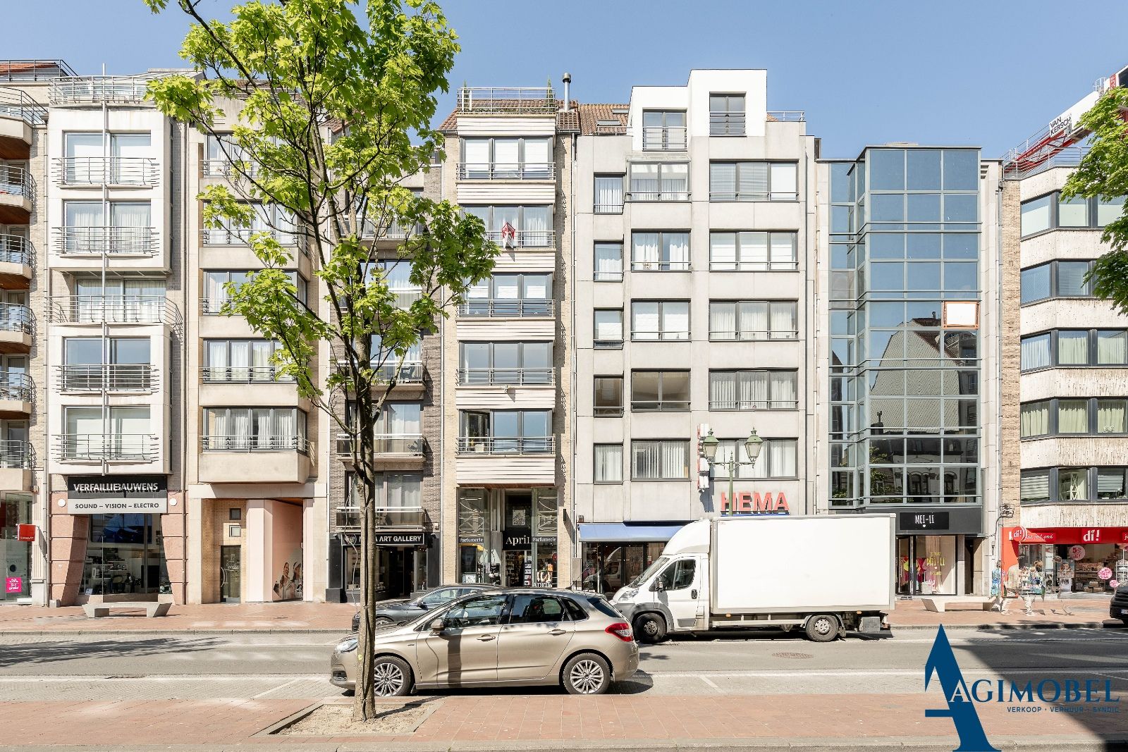 Een lichtrijk appartement gelegen in het centrum van Knokke op wandelafstand van de Zeedijk foto 2