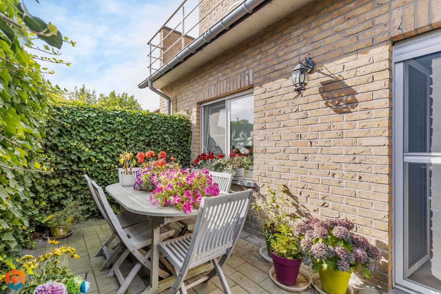 Gelijkvloers appartement met 2 slpkrs, terras en garage in Mijlstraat foto 19