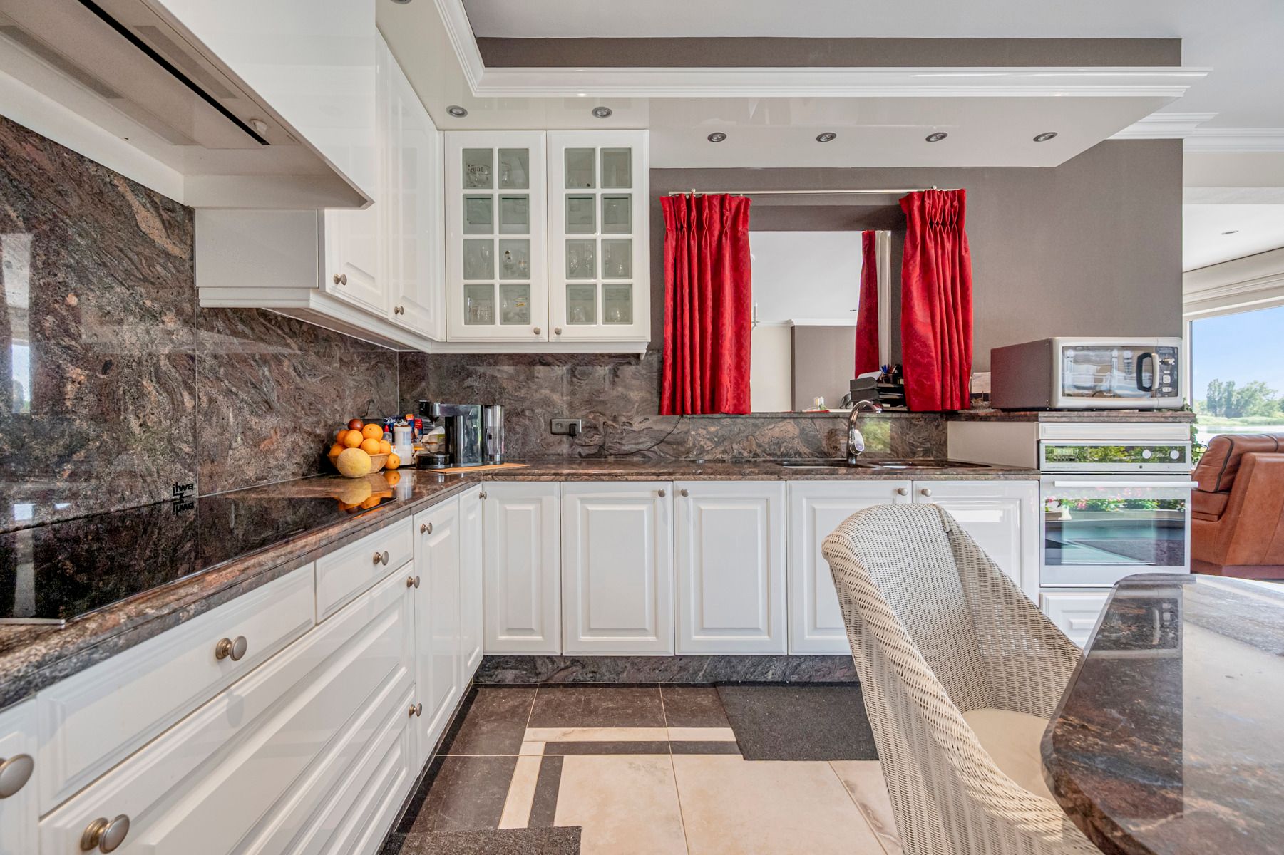 Knap appartement met 3 slaapkamers en 2 terrassen foto 7