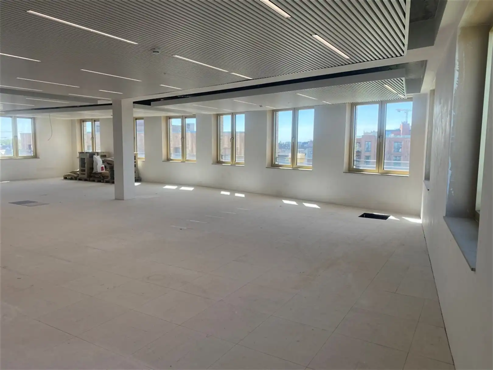Nieuwbouwkantoor nabij het Gentse stadscentrum Keizerpoort met oppervlakte van 257 m² foto 7