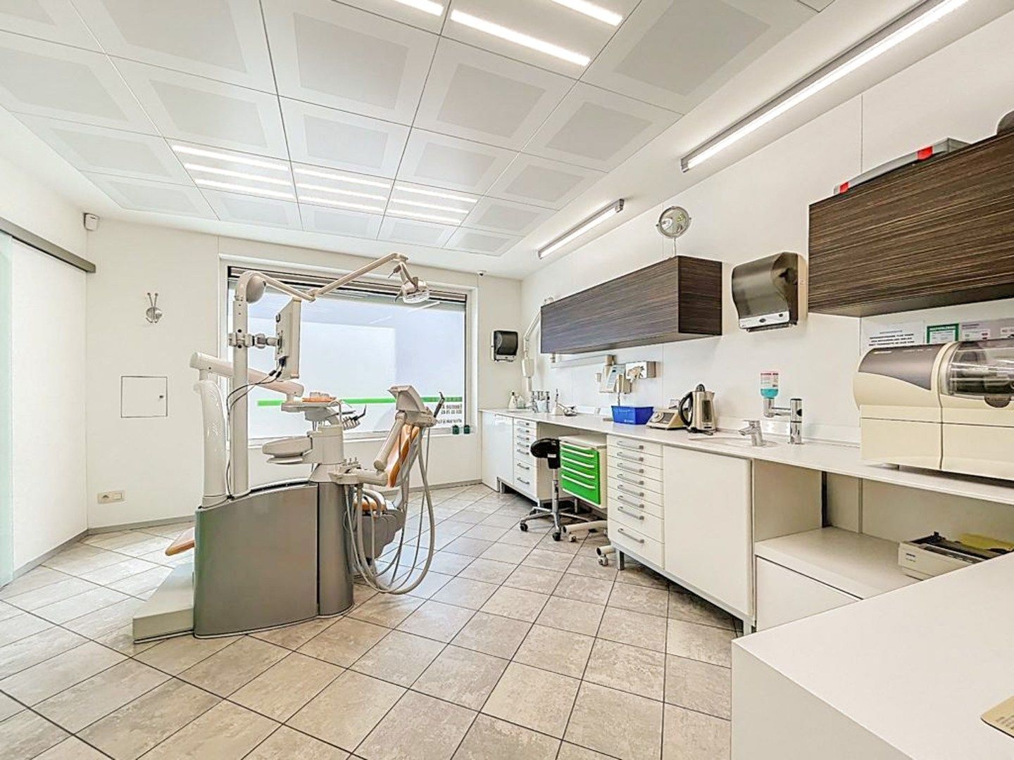  Instapklaar huis met praktijkruimte, kangoeroewonen mogelijk foto 4