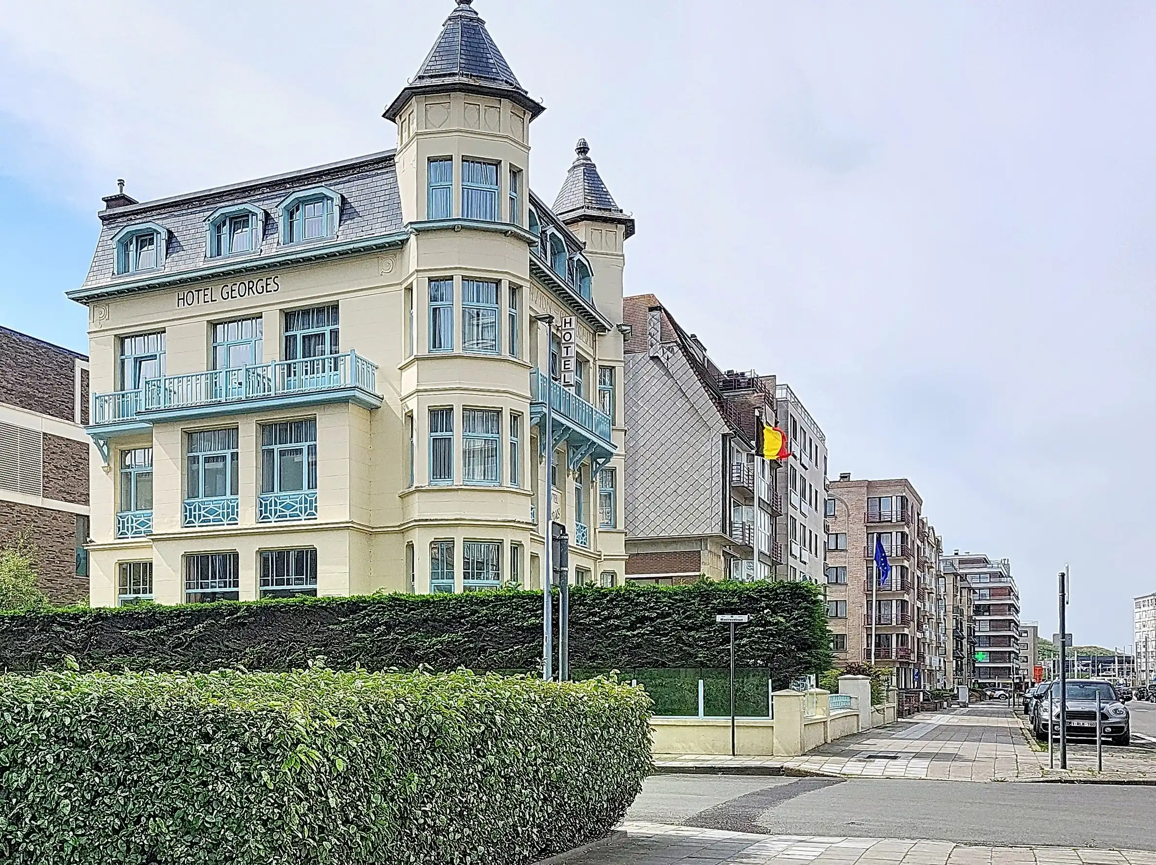 Charmant karaktervol hotel aan de Belgische kust foto {{pictureIndex}}