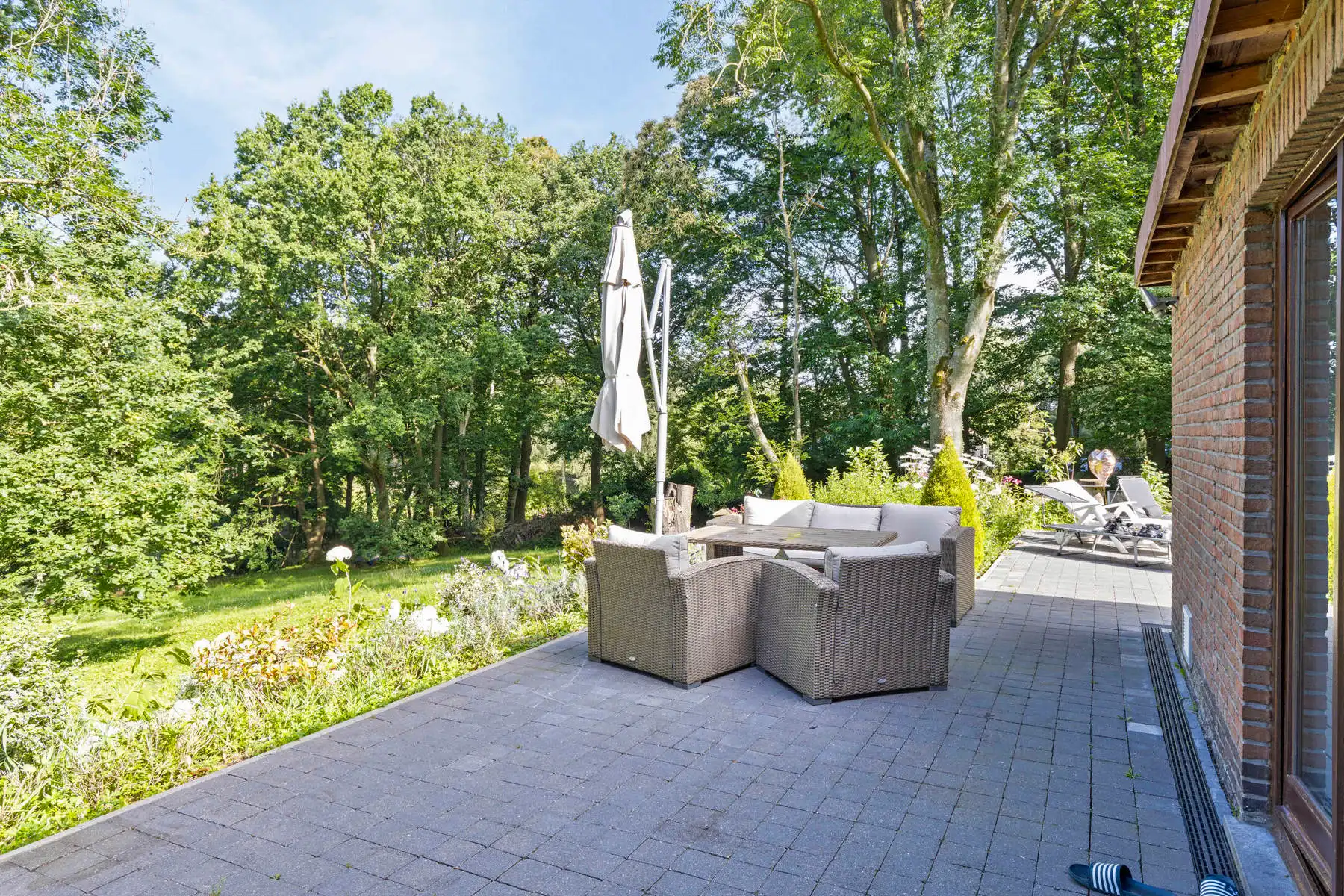 Unieke woning te midden van het prachtige Kamerijkbos foto 25