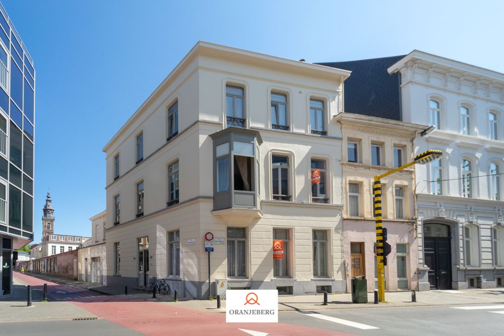 Prachtig BEMEUBELD dakappartement met terras vlakbij Zuid foto 2