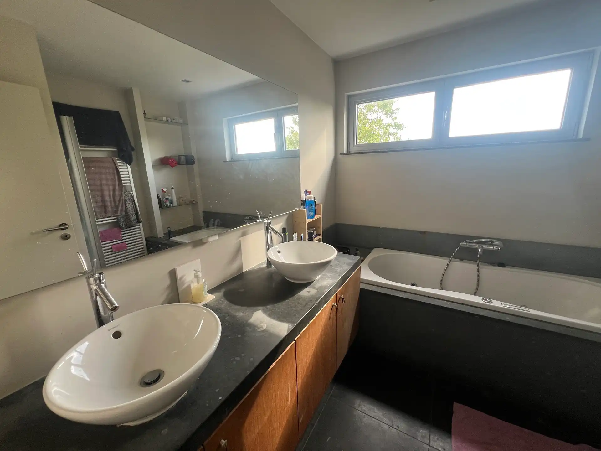 SEMI-INDUSTRIEEL GEBOUW MET APPARTEMENT foto 13