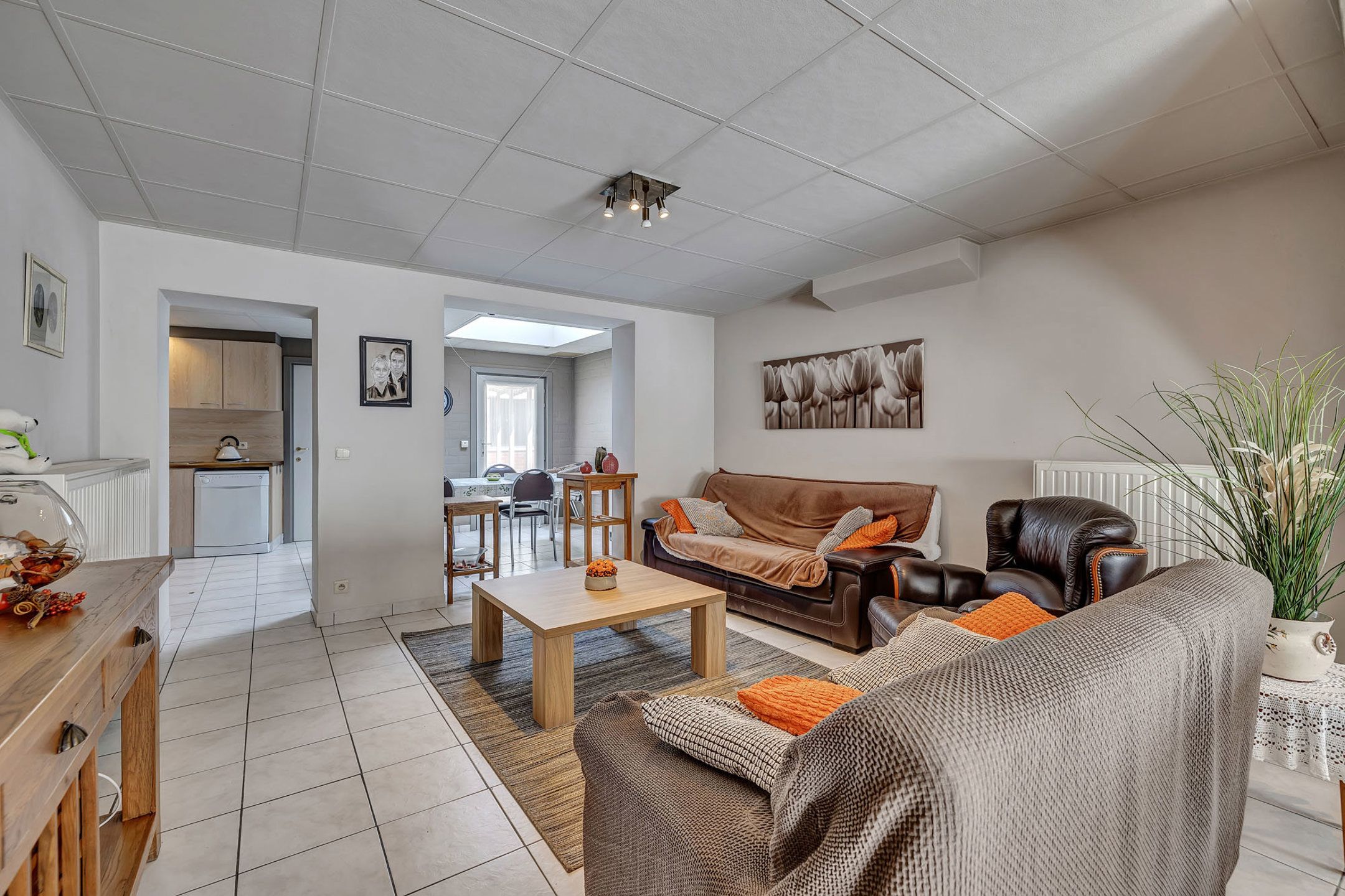 Te renoveren woning met atelier en tuin  foto 4