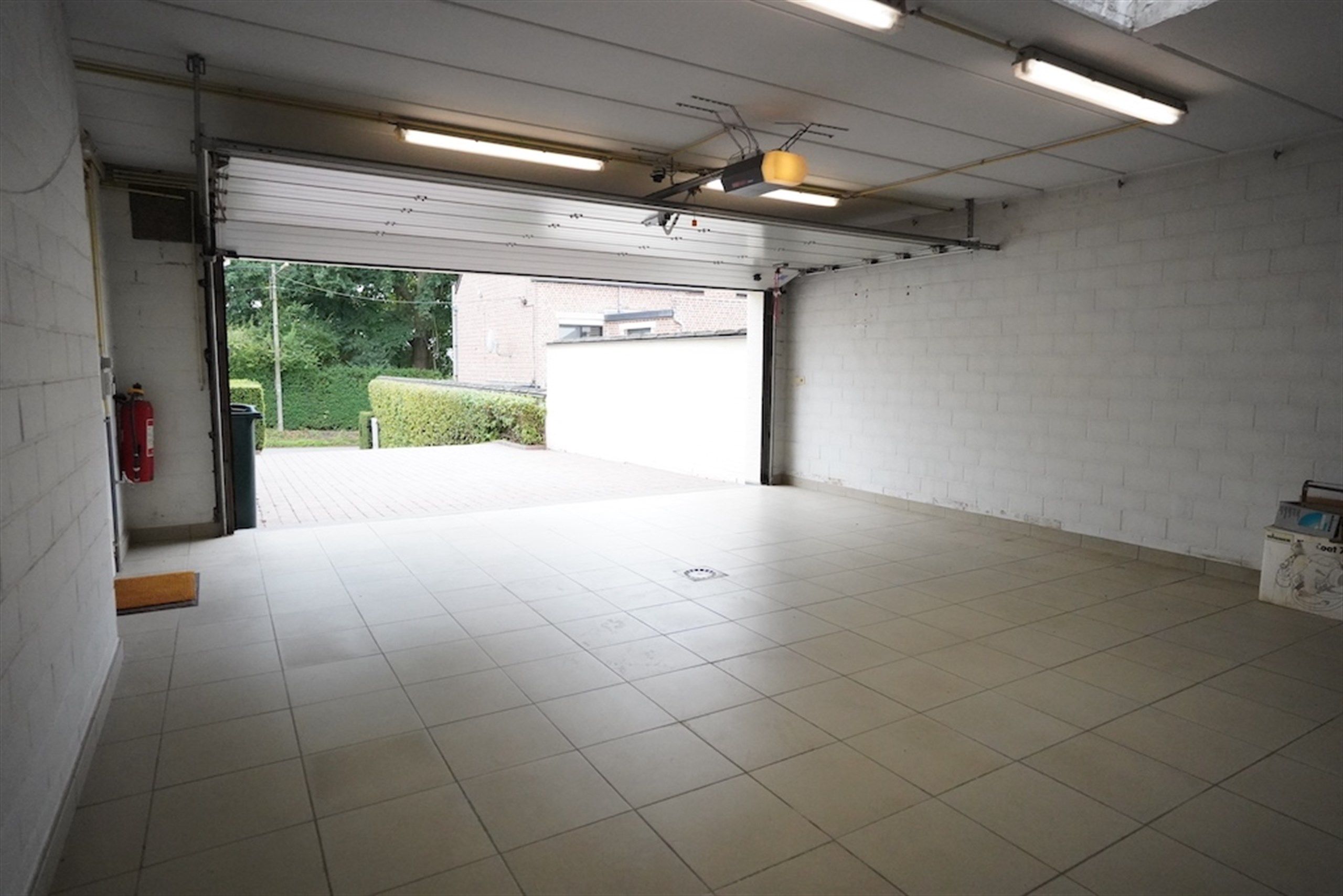 Ruime degelijke eigendom op 1.688 m² met dubbele garage  foto 22