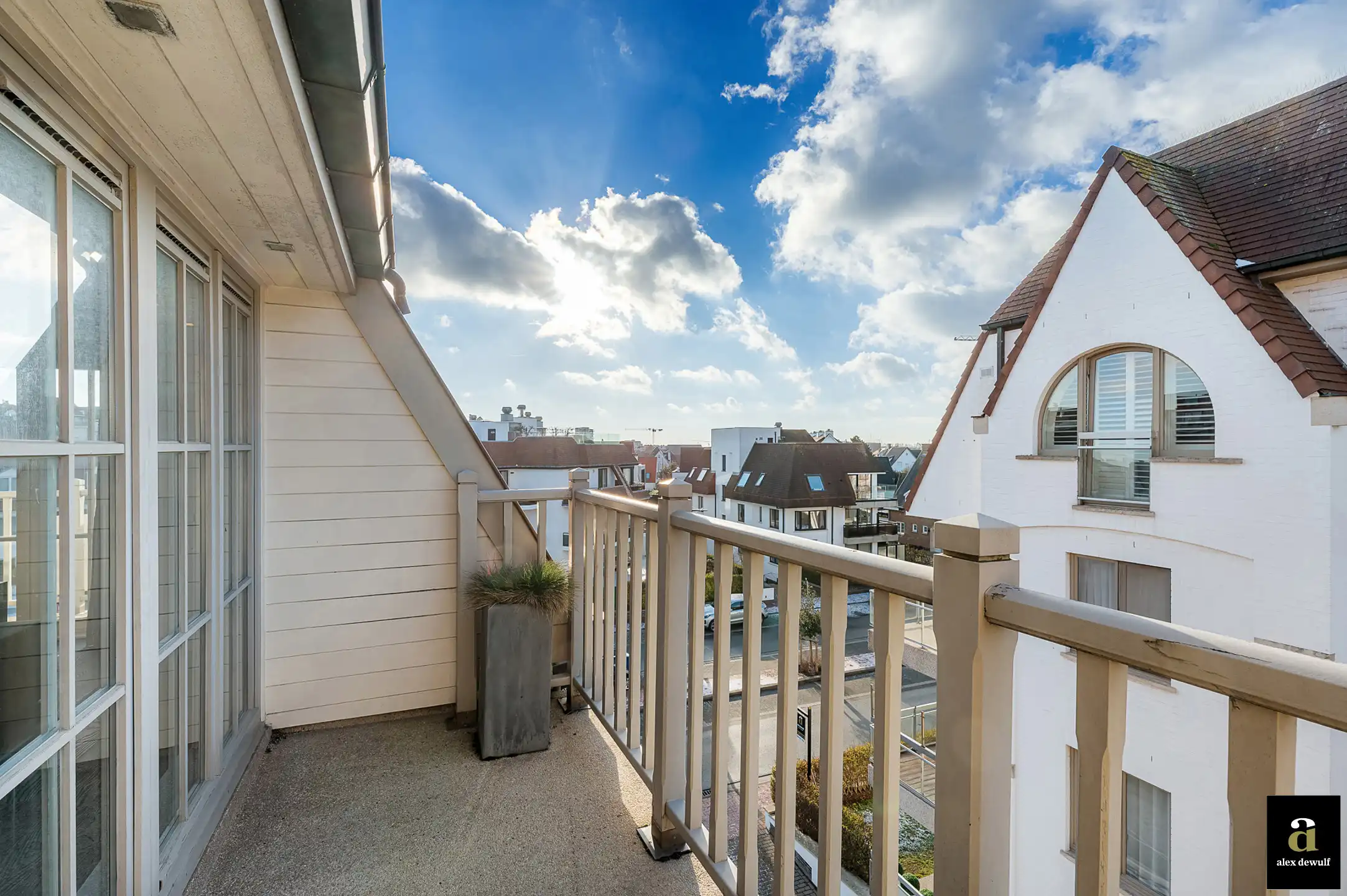 Unieke penthouse van 298 m² vlakbij de zee foto 18