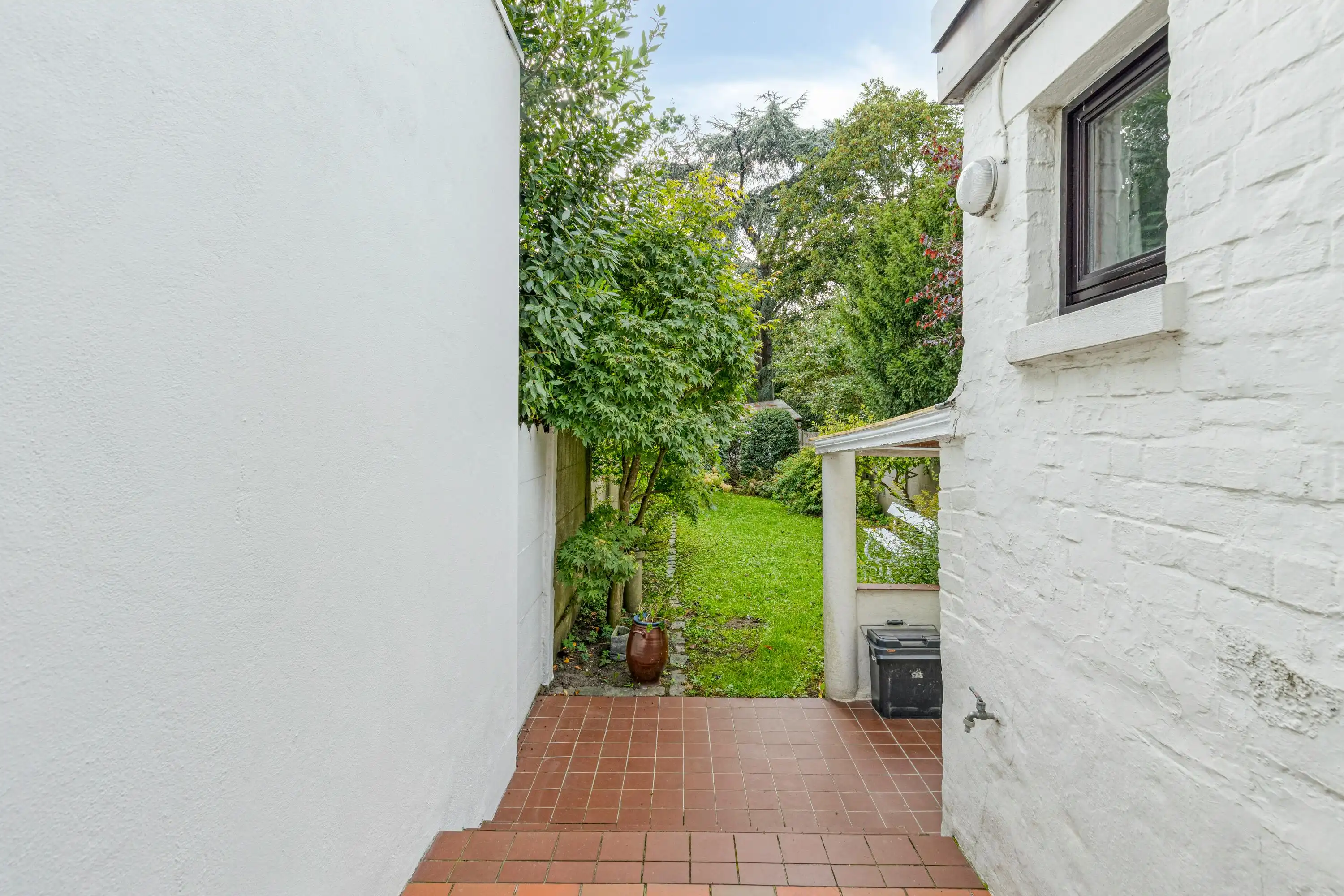 Huis te koop met veel mogelijkheden en tuin te Gentbrugge  foto 19