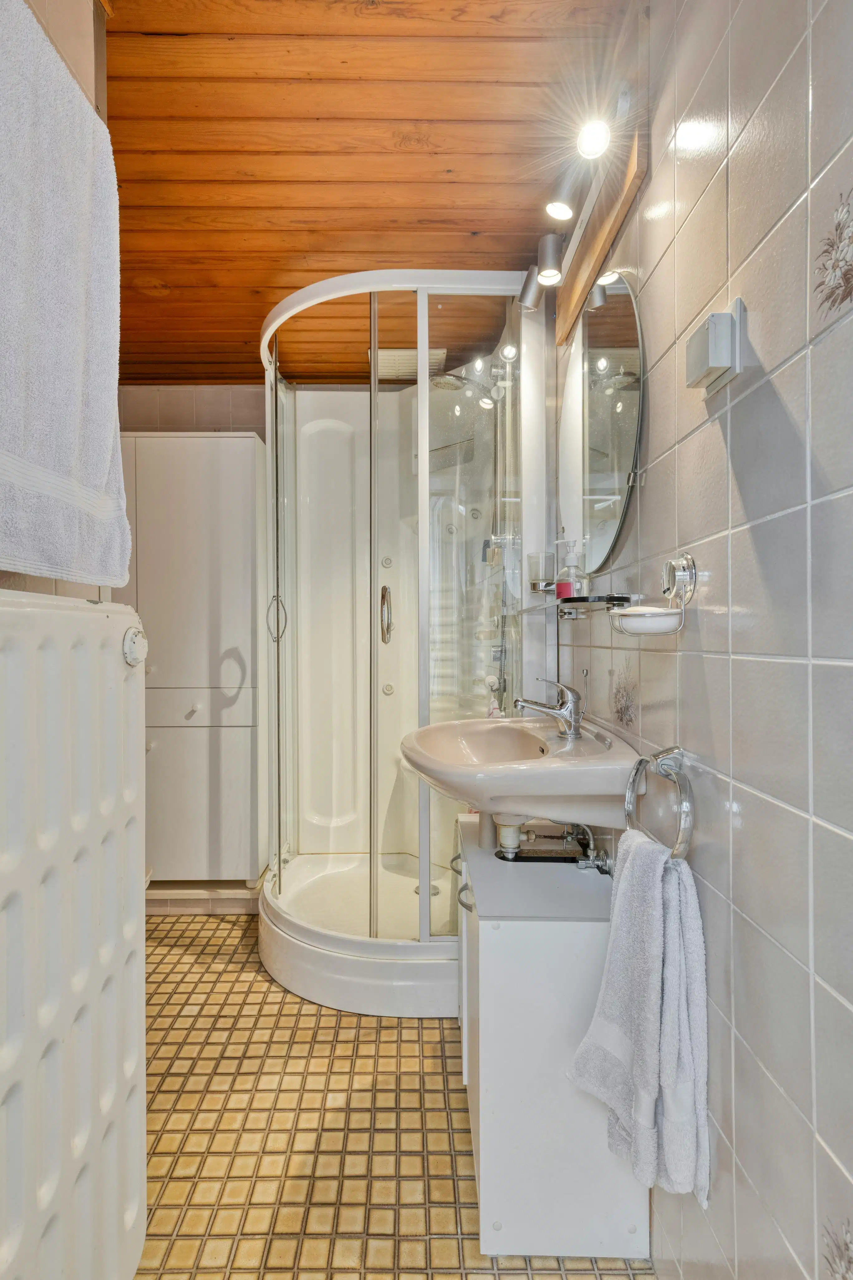 Woning op 917 m² met extra bouwmogelijkheden in Brasschaat foto 16